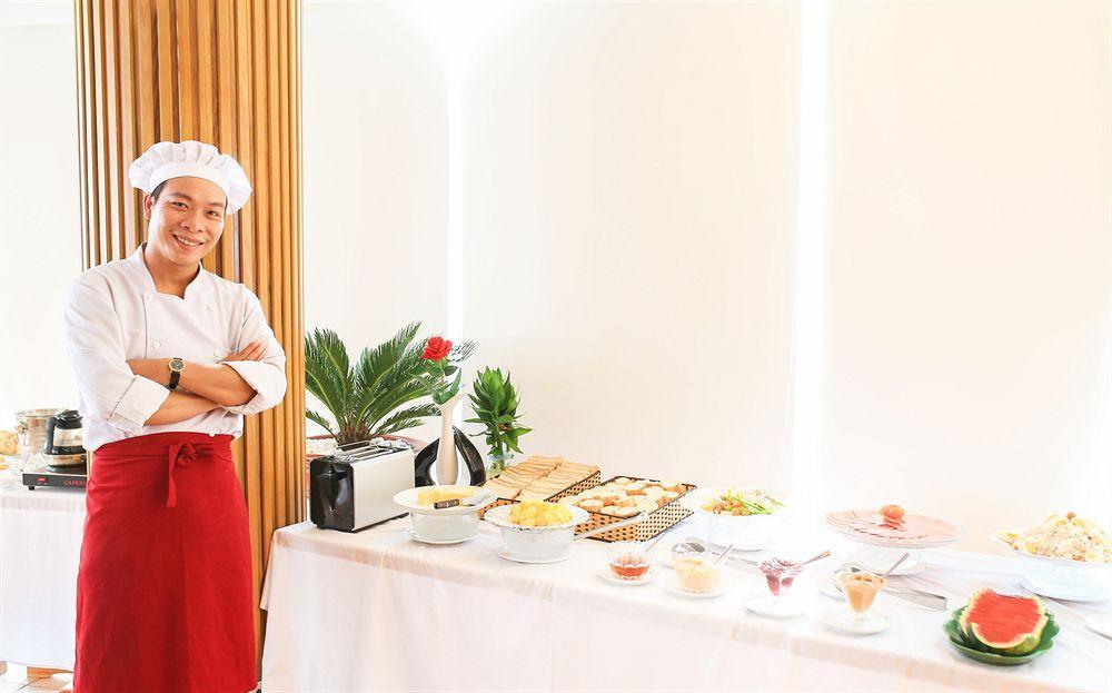 הו צ'י מין סיטי Cosmopolitan Hotel מראה חיצוני תמונה