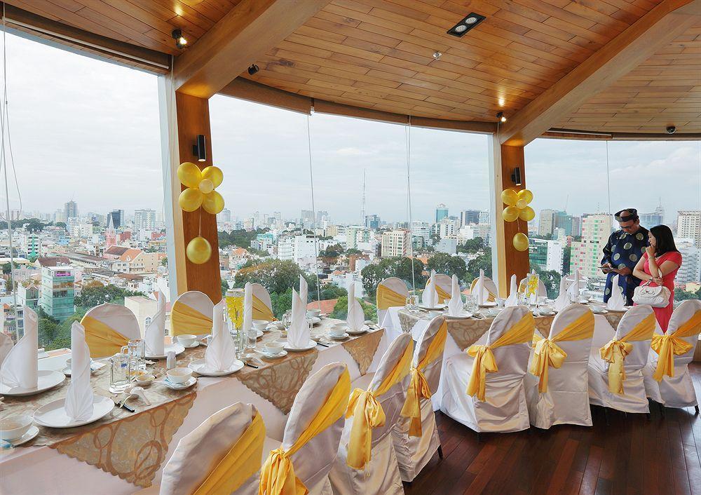 הו צ'י מין סיטי Cosmopolitan Hotel מראה חיצוני תמונה